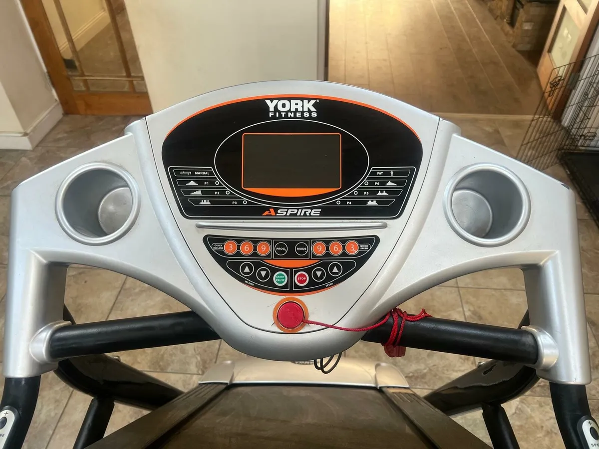 Treadmill - Image 3