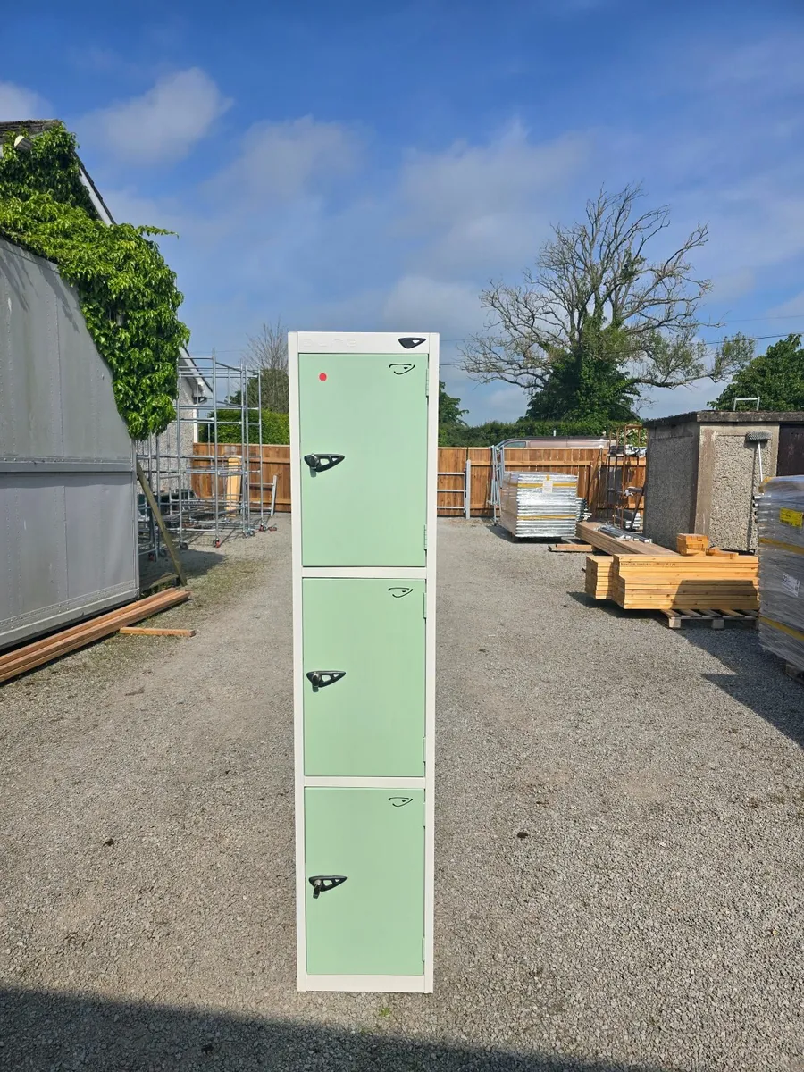 Steel lockers Clearance - Image 1