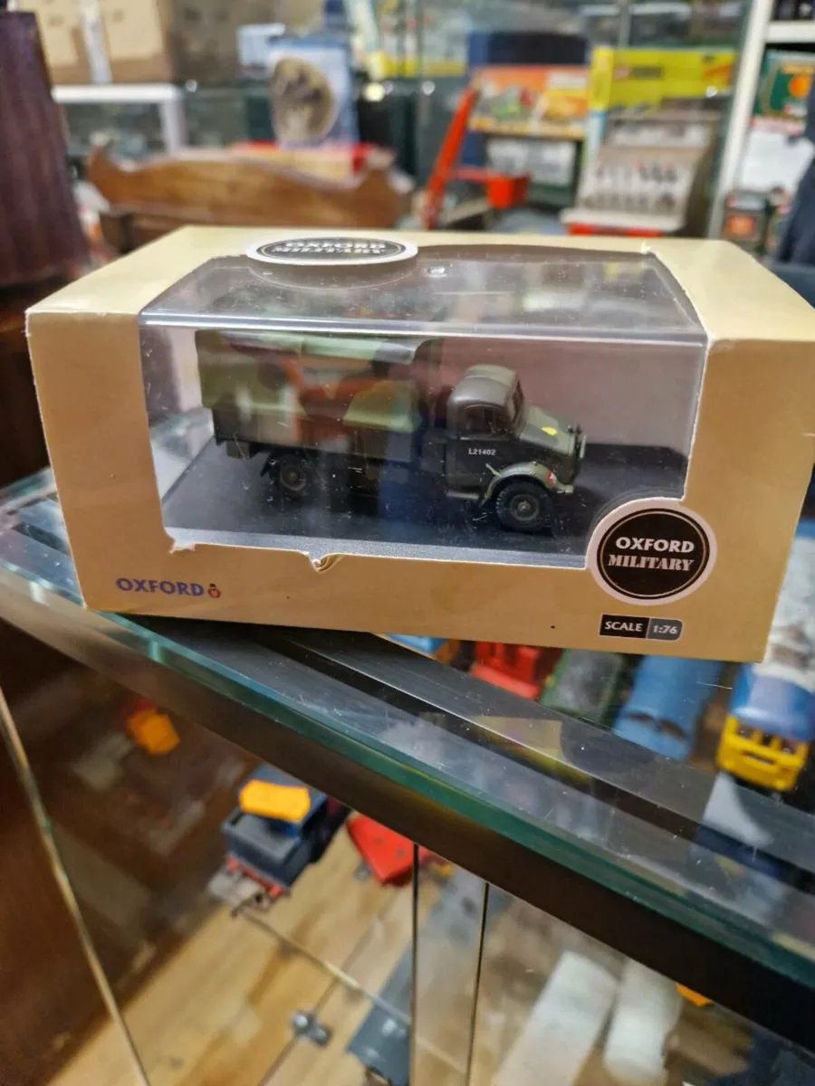 Corgi Oxford British WW2 Army Truck 1.76 - Image 1