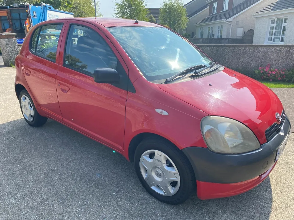 Toyota Yaris 2000 - Image 3