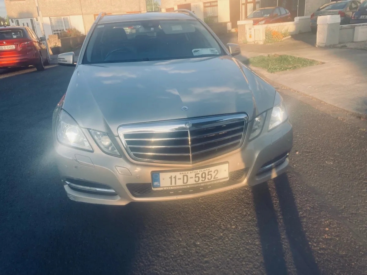 Merc e220 - Image 2
