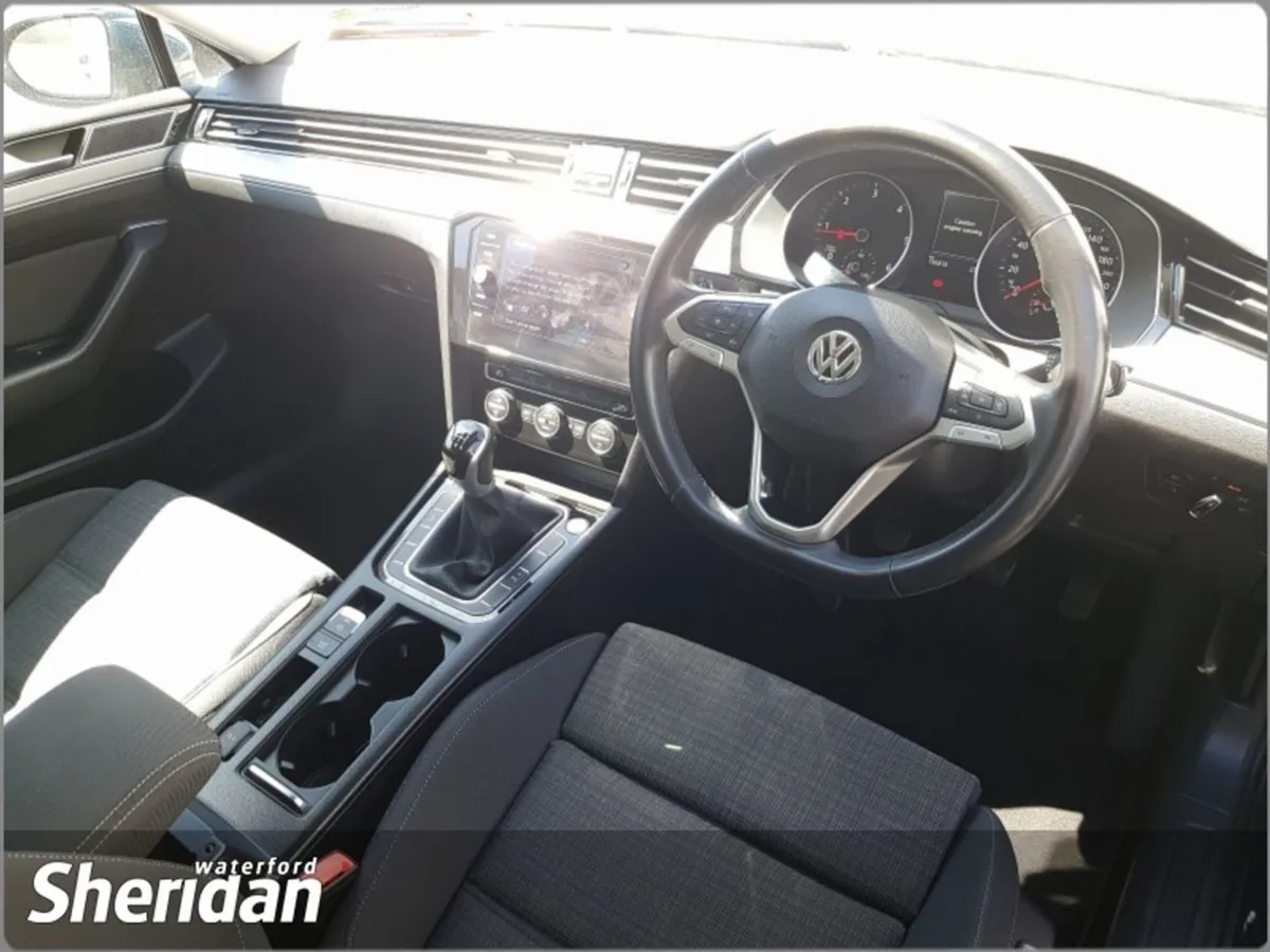 Volkswagen Passat 2.0 TDI 150HP Business - Image 2