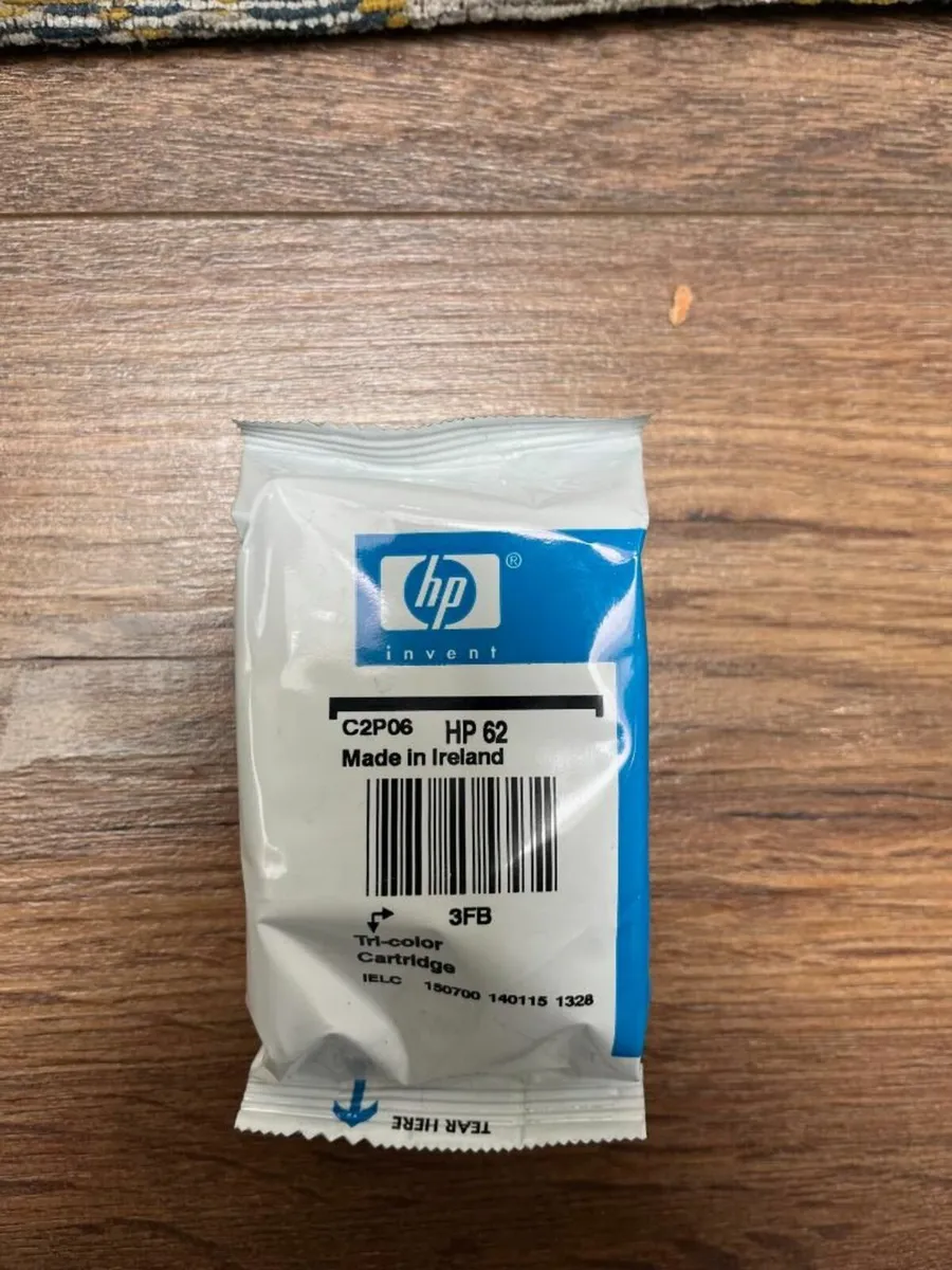 HP 62 colour ink cartridge original C2P06A