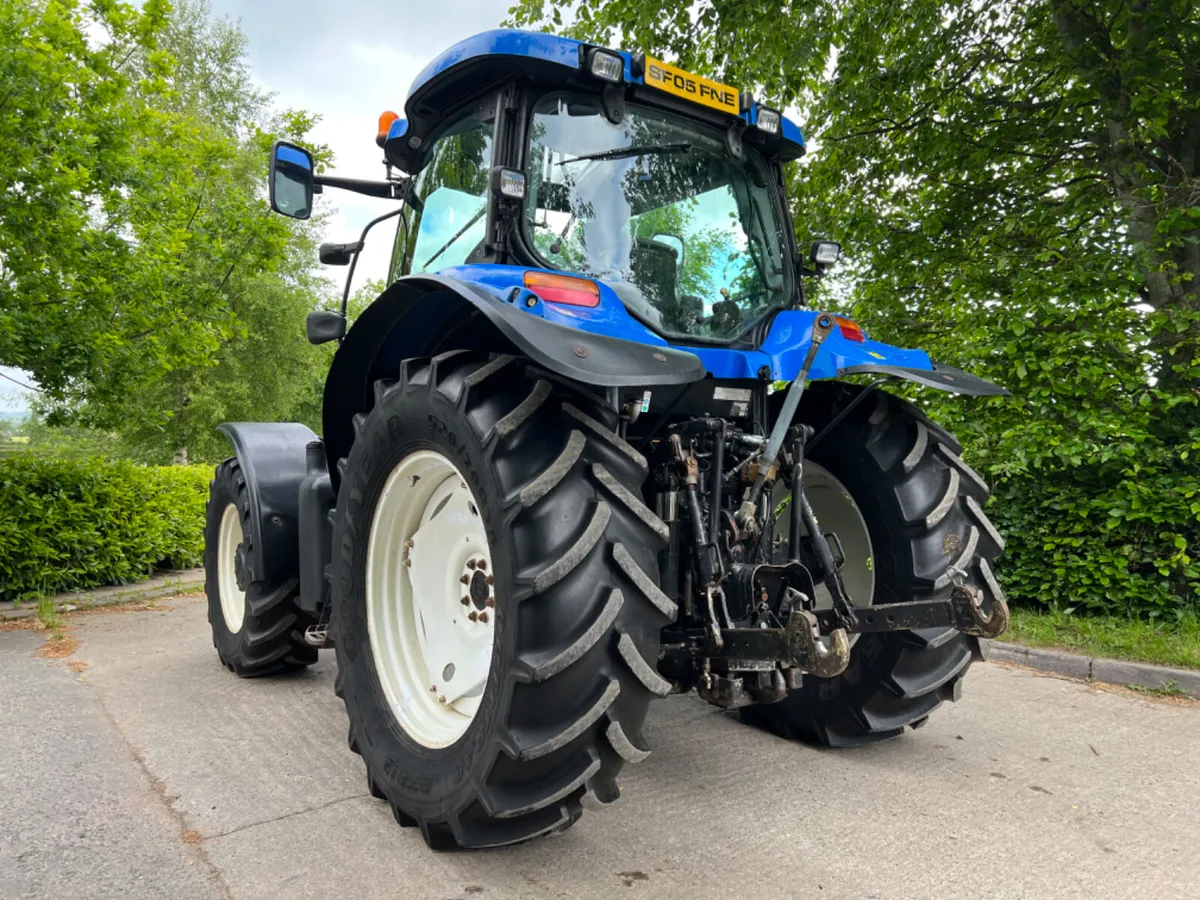 New Holland TS115A - Image 3