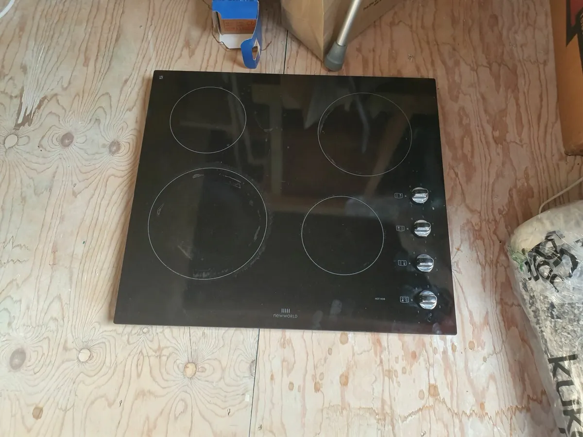 New world electric hob - Image 1