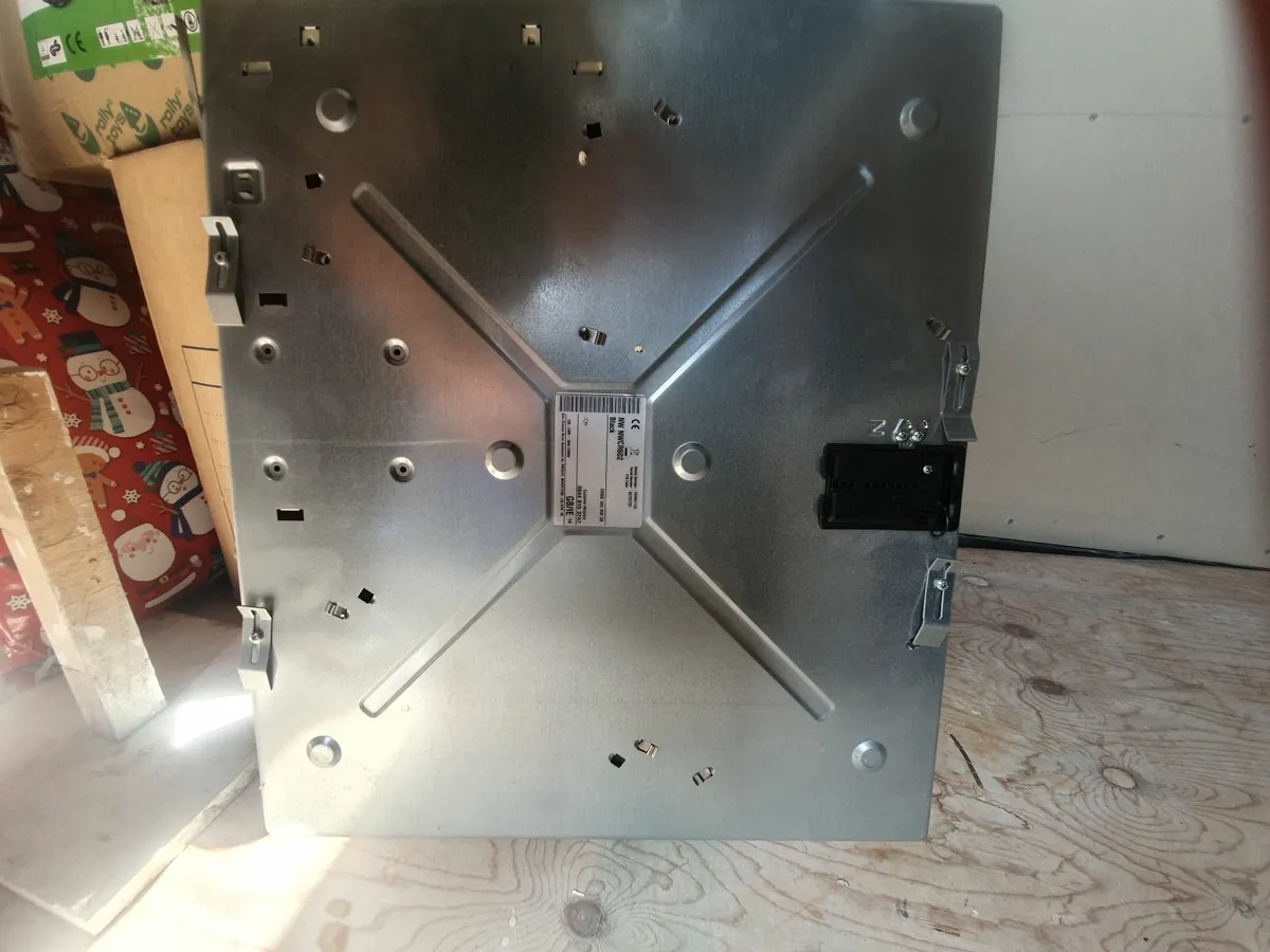New world electric hob - Image 3