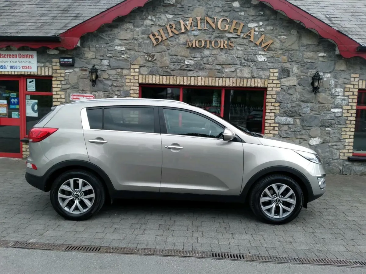 KIA SPORTAGE PLATINUM 1.7D - Image 4