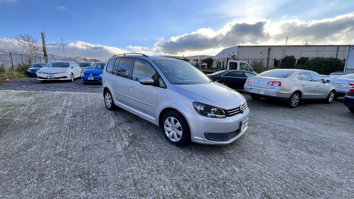 VW Touran 1.4 TSI Automatic7 Seats 2013 - Image 3