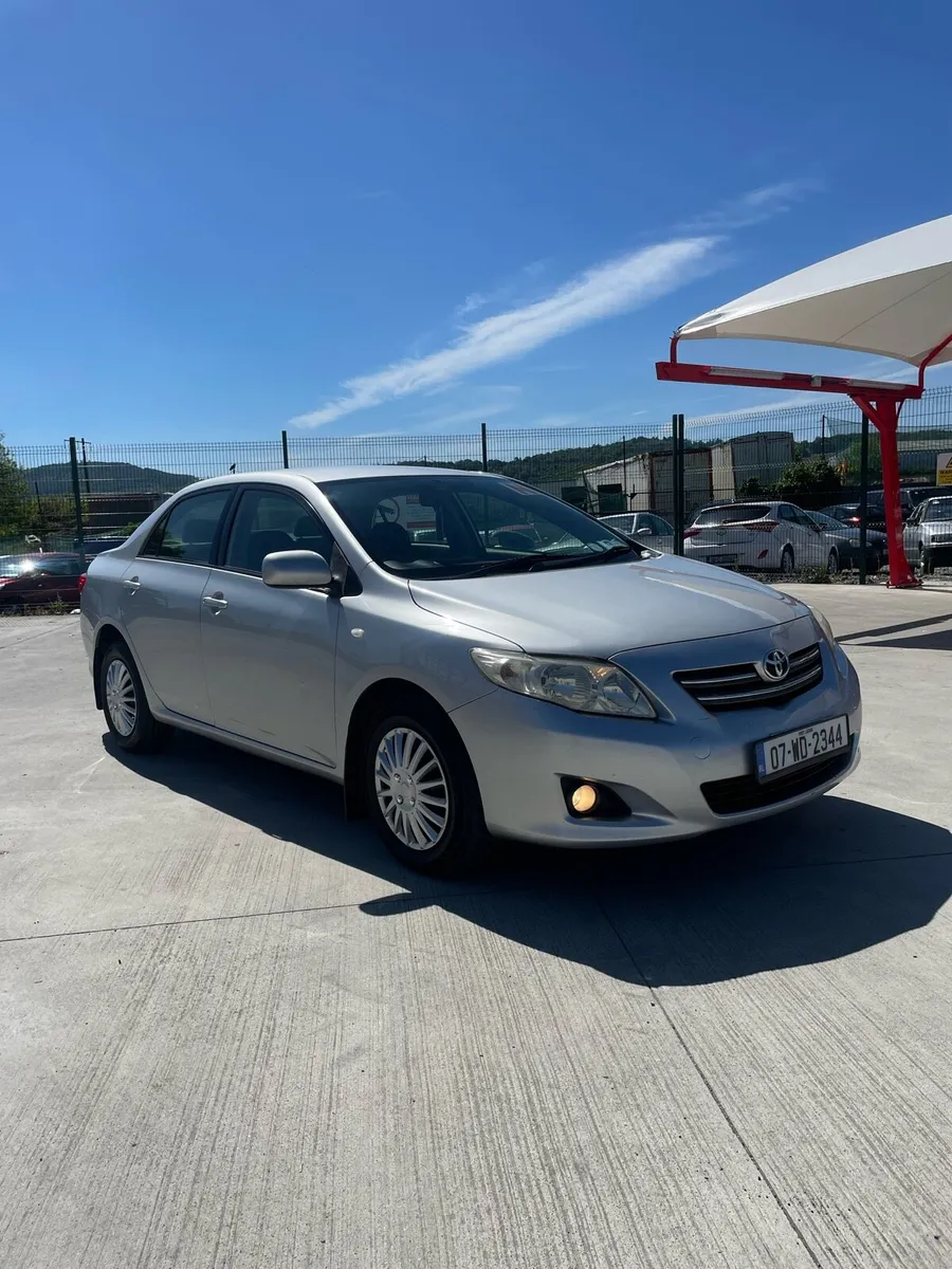 2007 Toyota Corolla Luna - Image 1