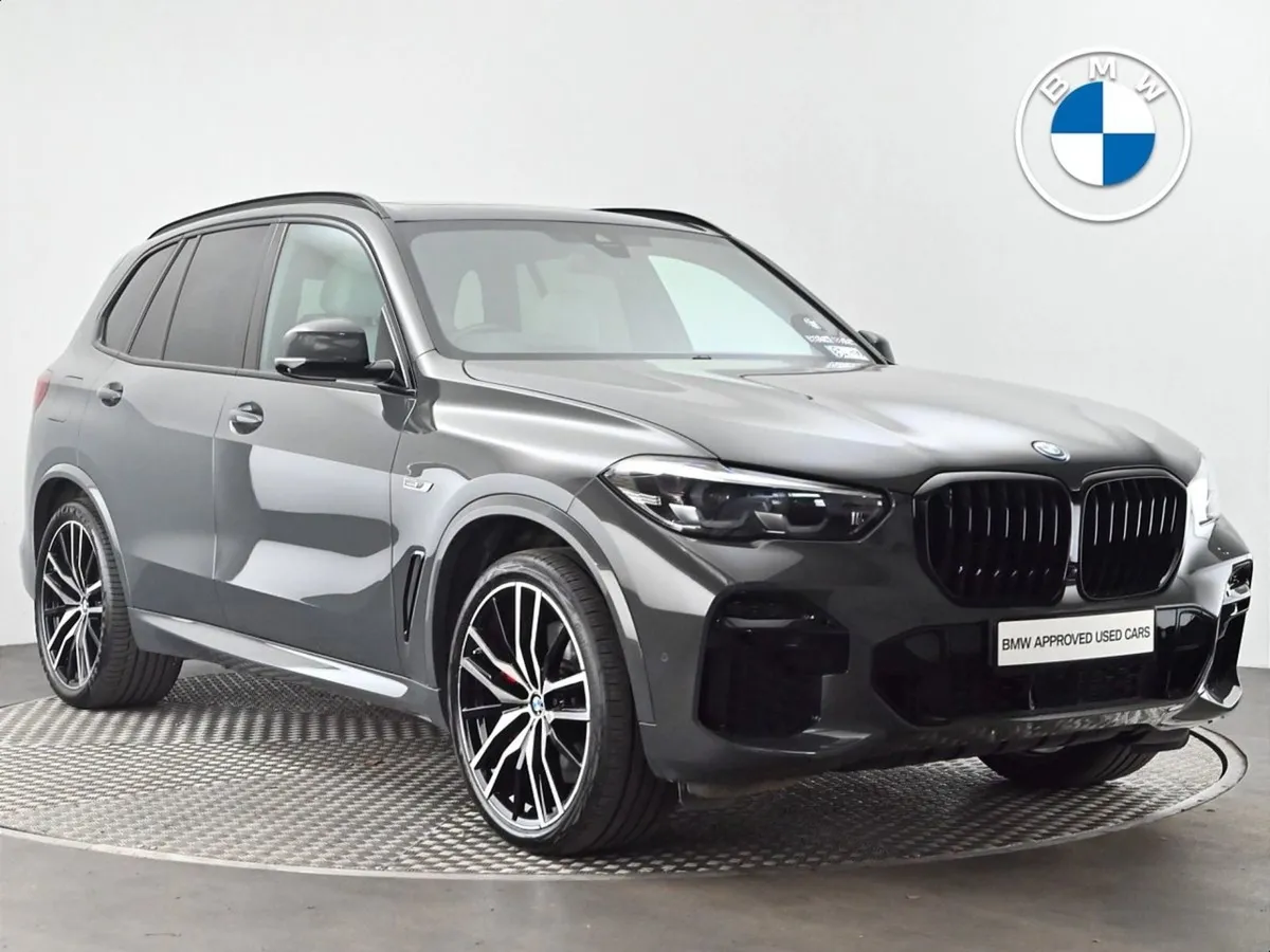 BMW X5 Xdrive45e M Sport - Image 1