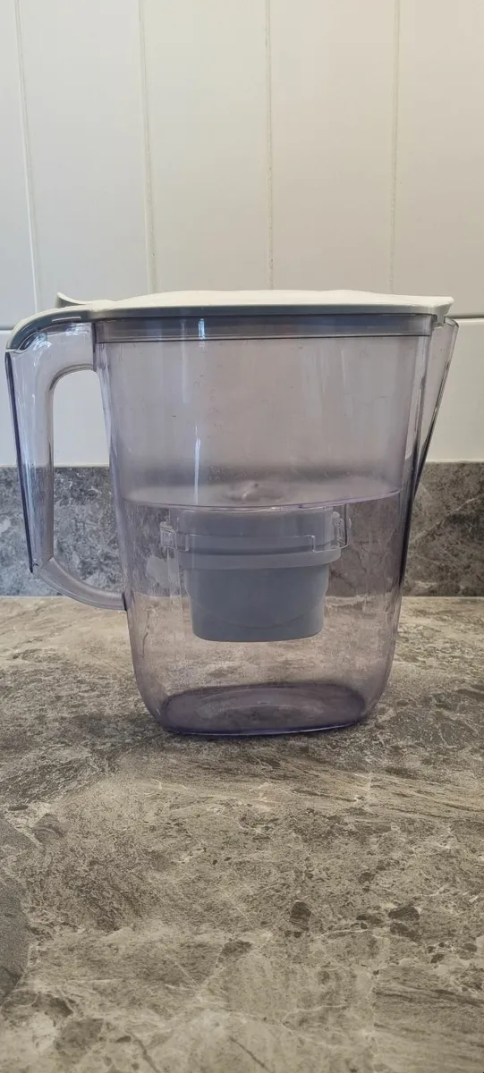 Water filter - Image 1