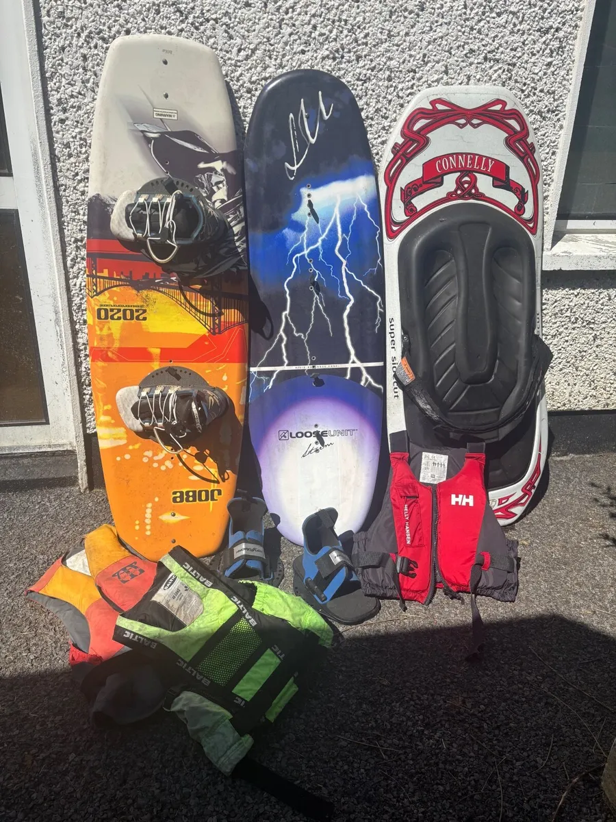 Wakeboard,s and kneeboard