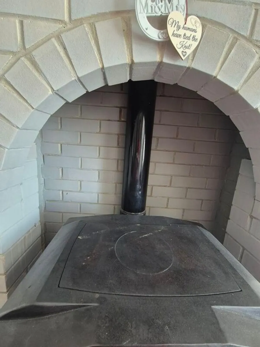 Solid Fuel Stove - Image 1
