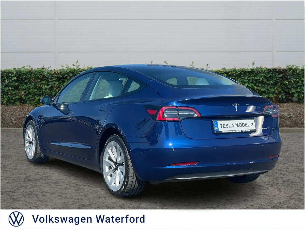 Tesla Model 3 *Long Range* - Image 4