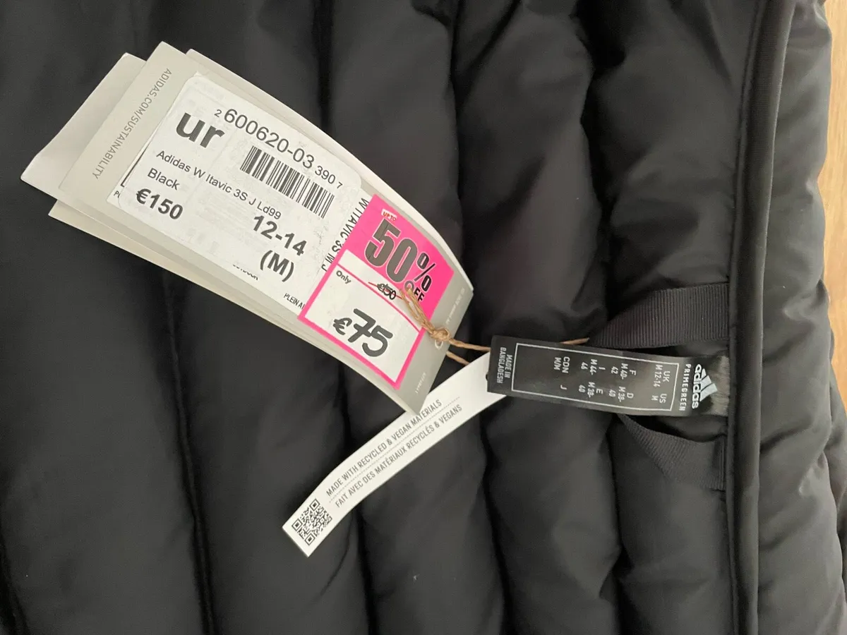 Adidas women’s puffer jacket - Image 3