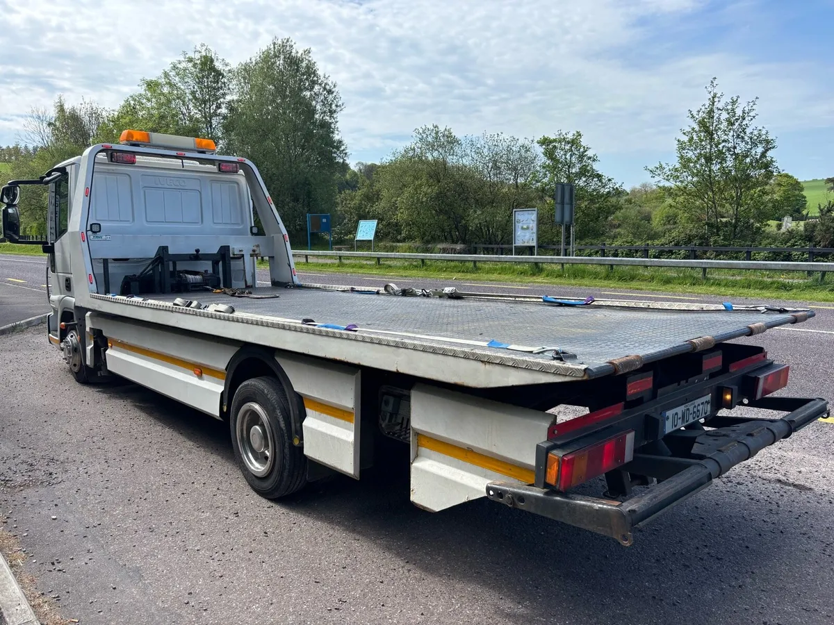 2010 Iveco 7.5 ton Tilt and slide recovery truck - Image 4