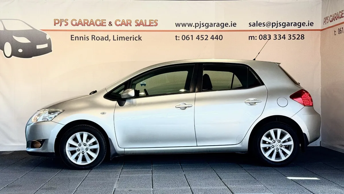 Toyota Auris 2008 - Image 4