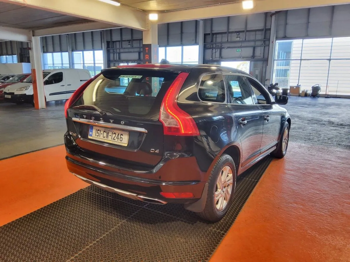 Volvo XC60 D4 (181hp) FWD ES - Image 3