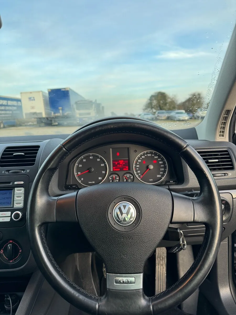 Volkswagen Golf GT Sport 1.4 - Image 4
