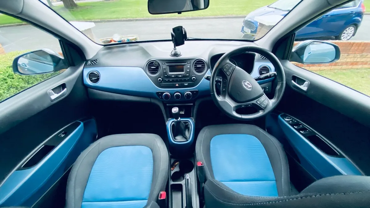 Hyundai i10 2017 - Image 3
