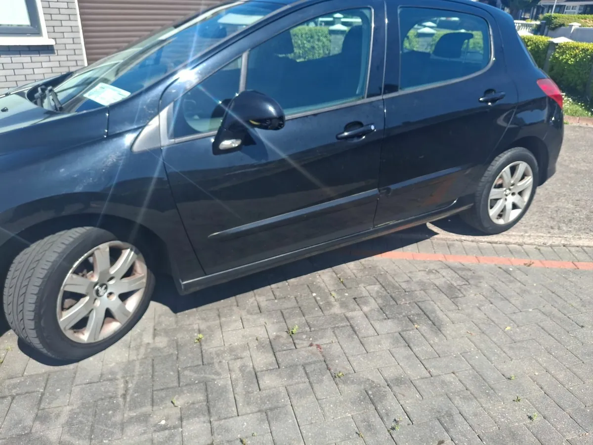 Peugeot 308 2012 - Image 3