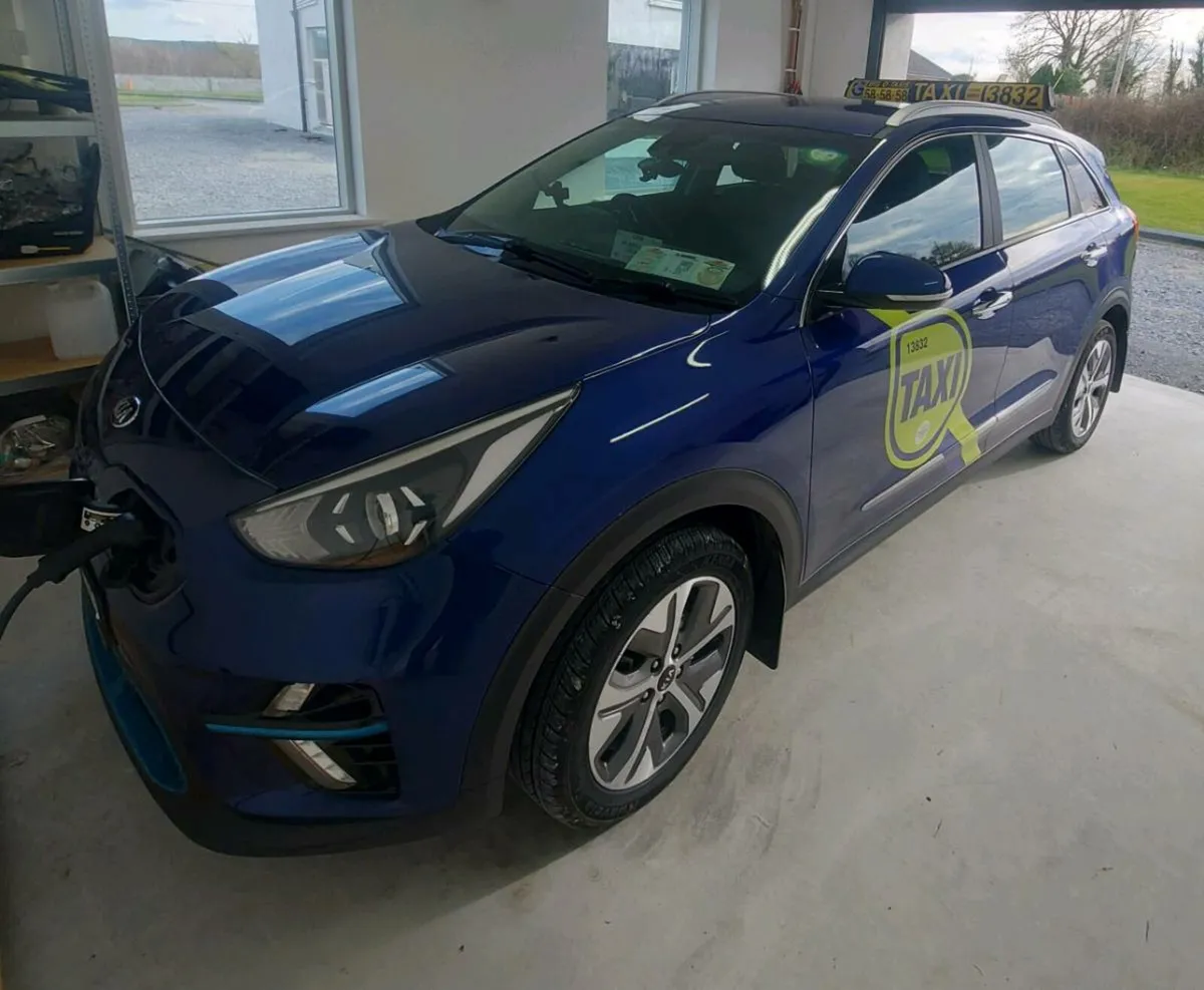 TAXI TO RENT - Image 1