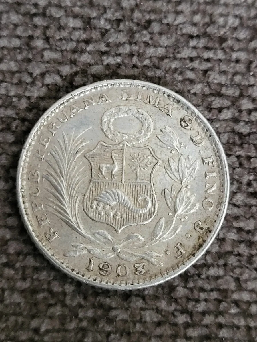 Peru Un Dino 1903 silver coin. - Image 1