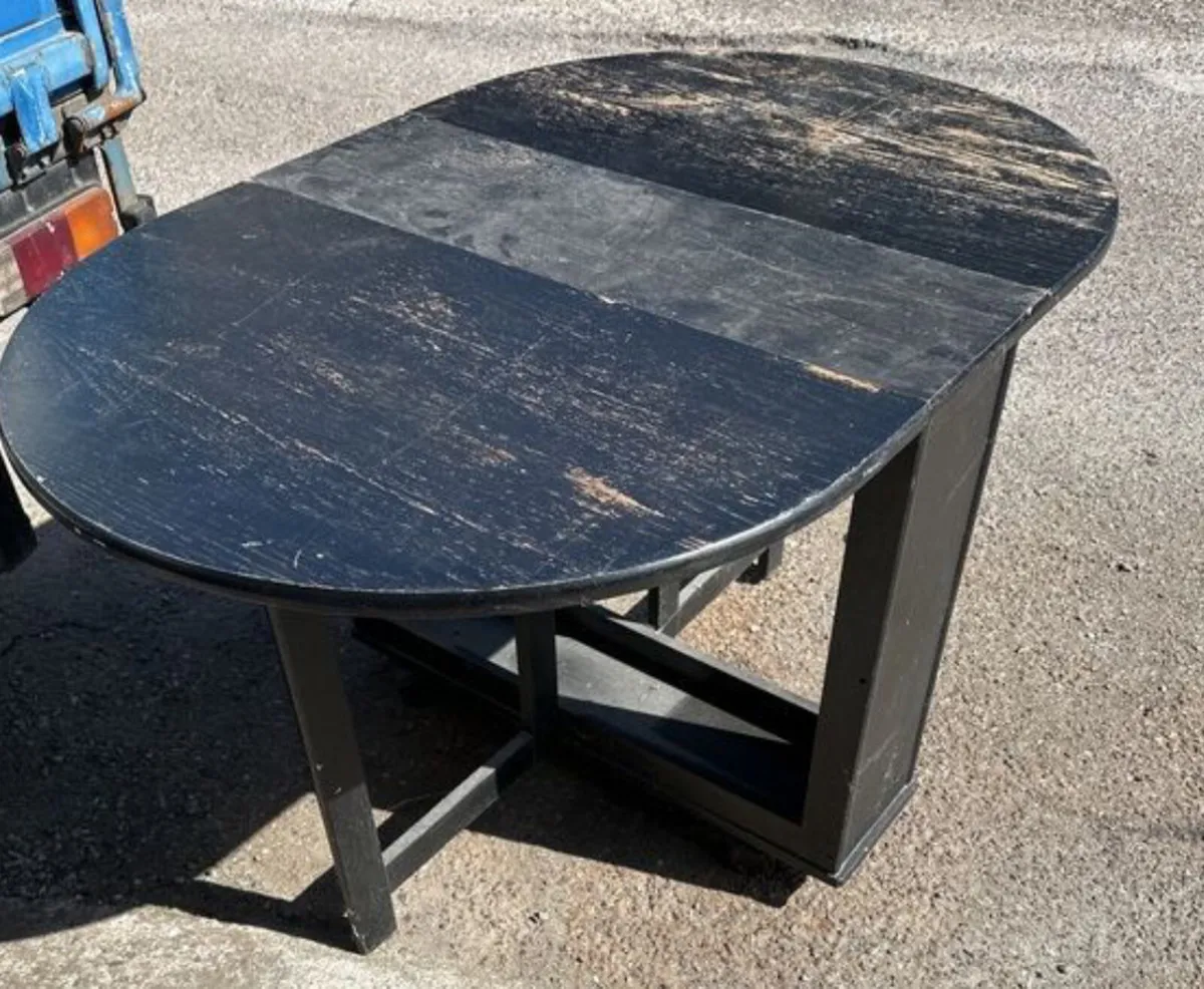 Table - Image 3