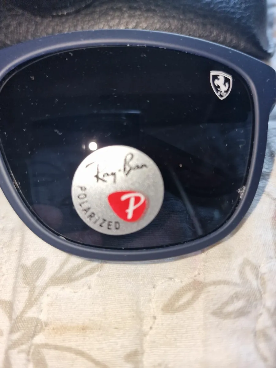 Sun Glasses Ray Ban Polarized - Image 3