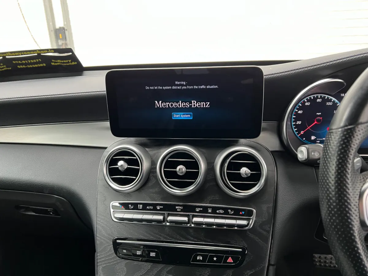 Mercedes-Benz GLC 2022 Diesel - Image 1