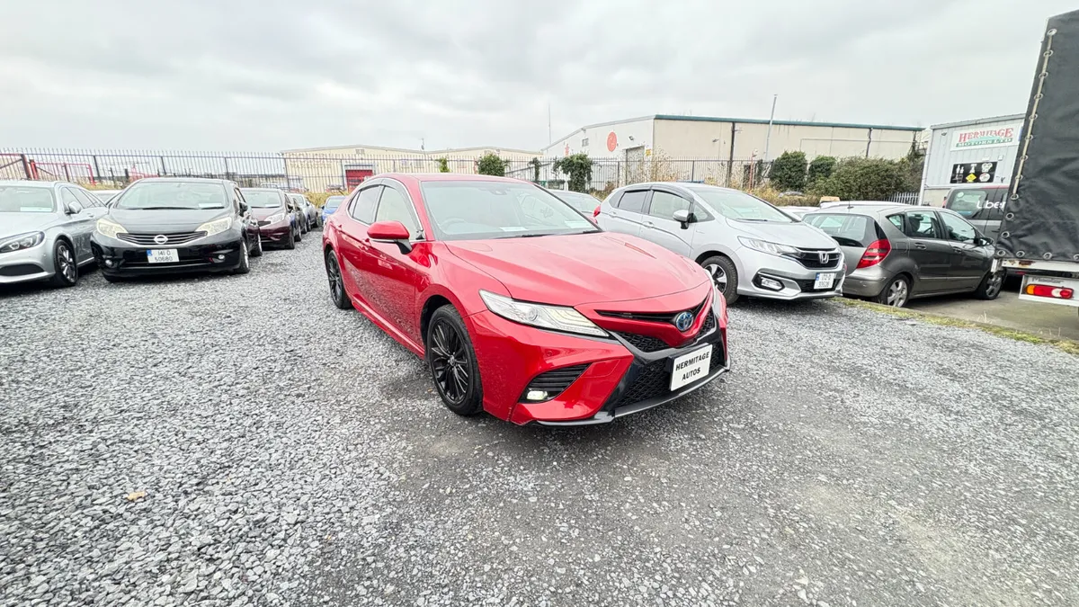 Toyota Camry 2.5 Hybrid Automatic 2020 - Image 3
