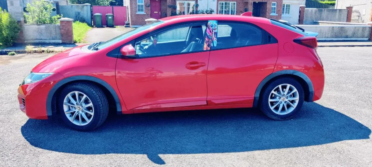 Honda civic - Image 4