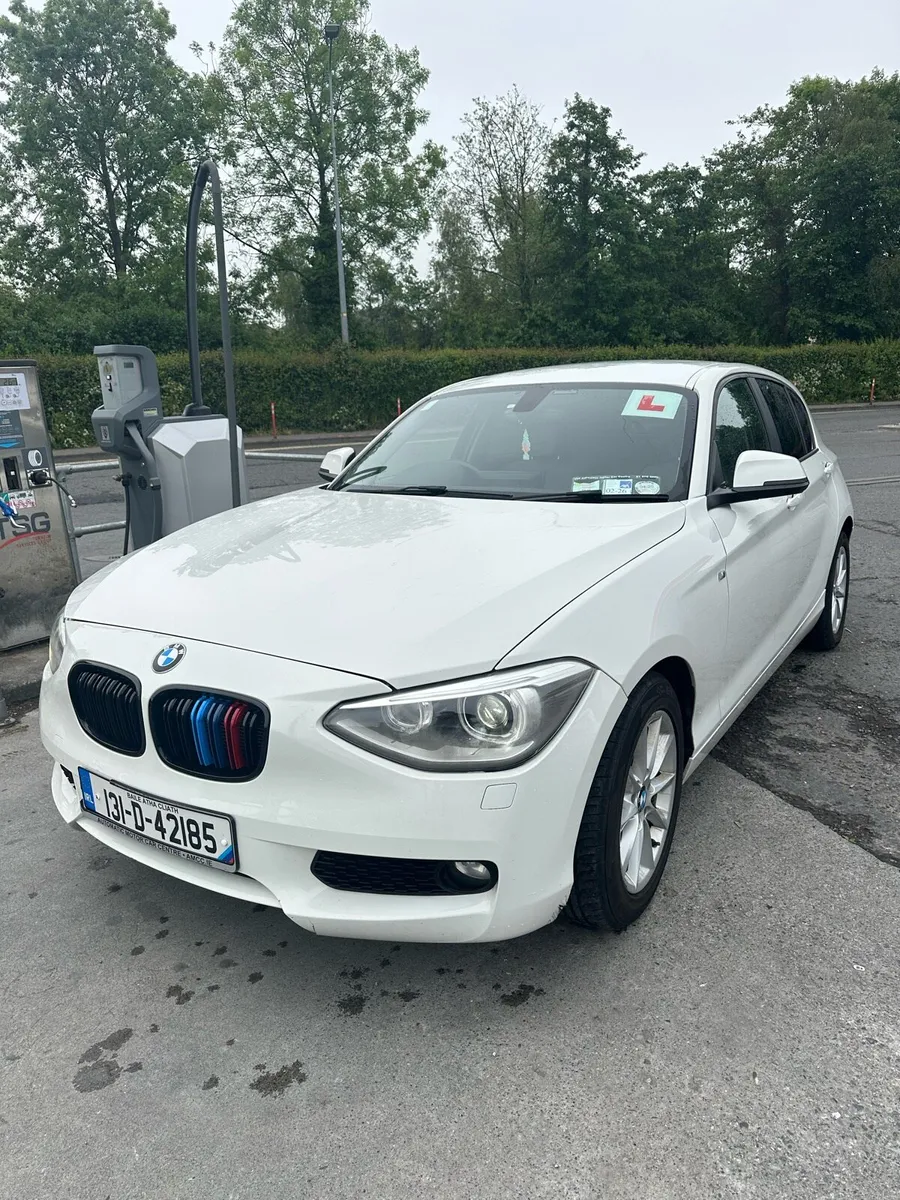 2013 BMW 1 SERIES LOW KM AUTO - Image 1