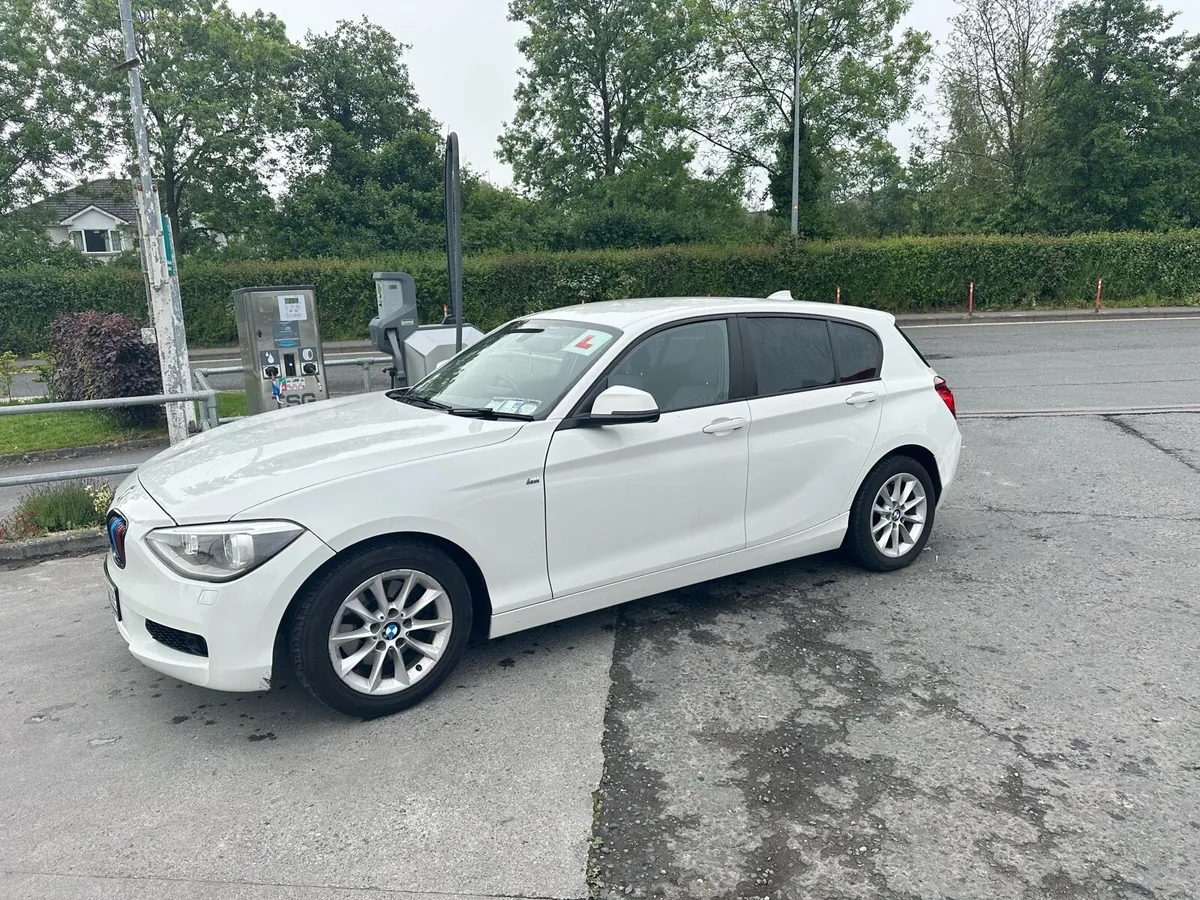 2013 BMW 1 SERIES LOW KM AUTO - Image 3