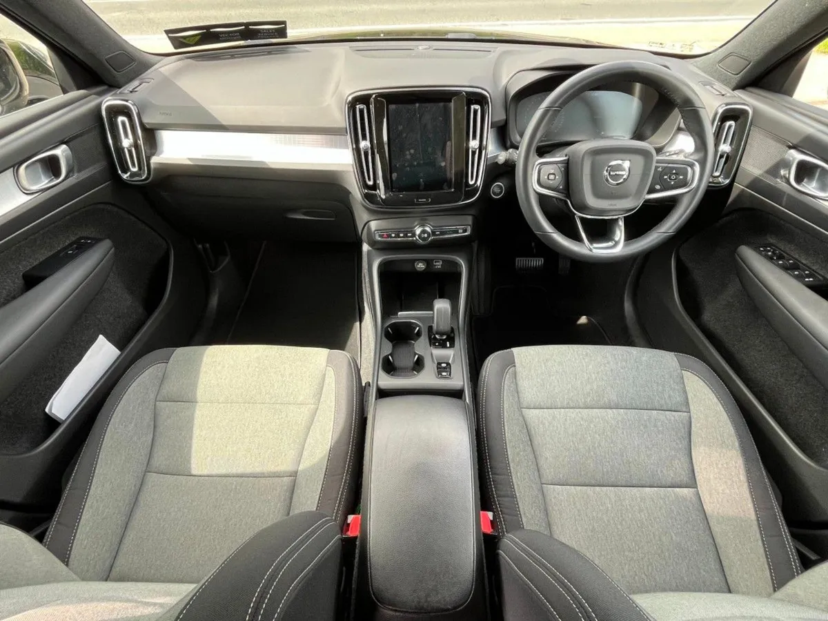 Volvo XC40 Deposit Taken - Image 2
