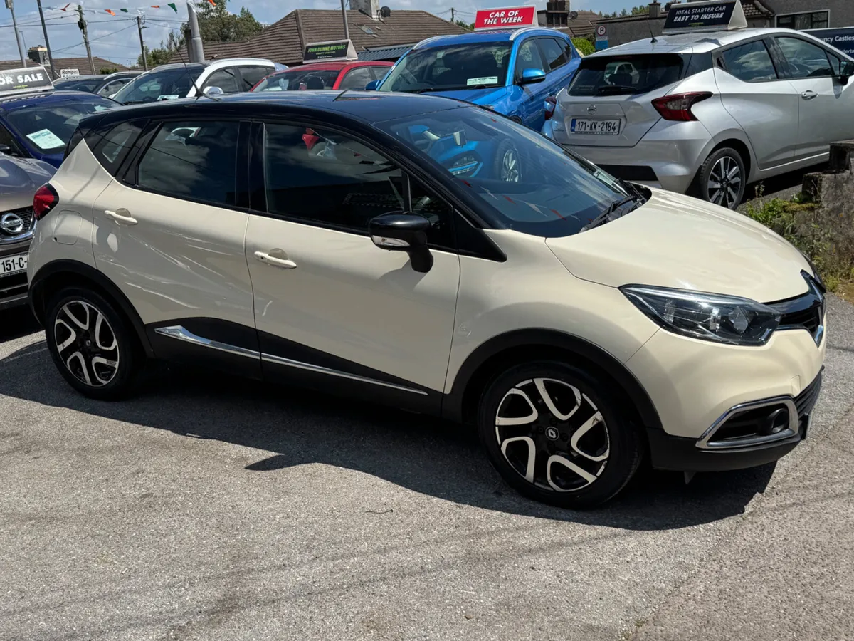 Renault Captur Lovely high driving position - Image 3