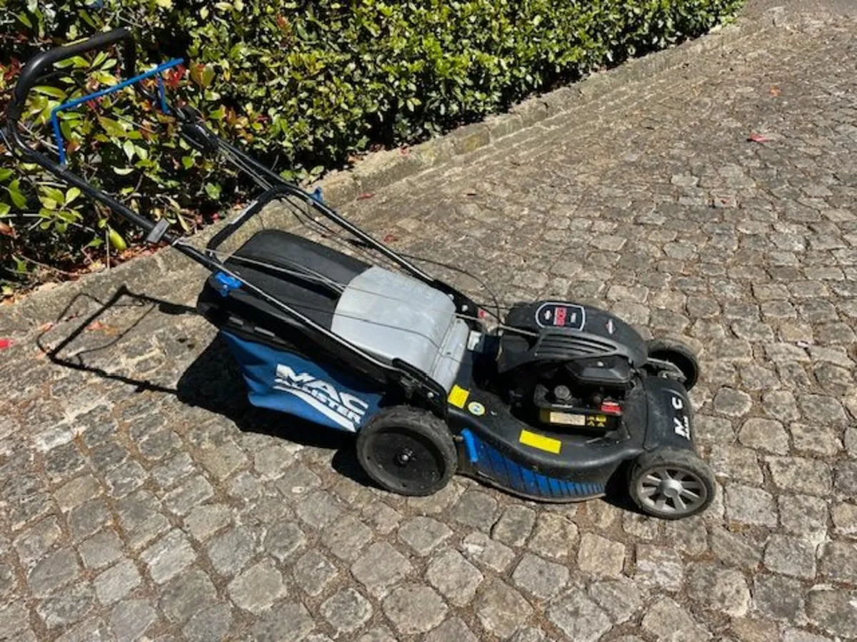 Mac Allister 18" Petrol Lawnmower - Image 4