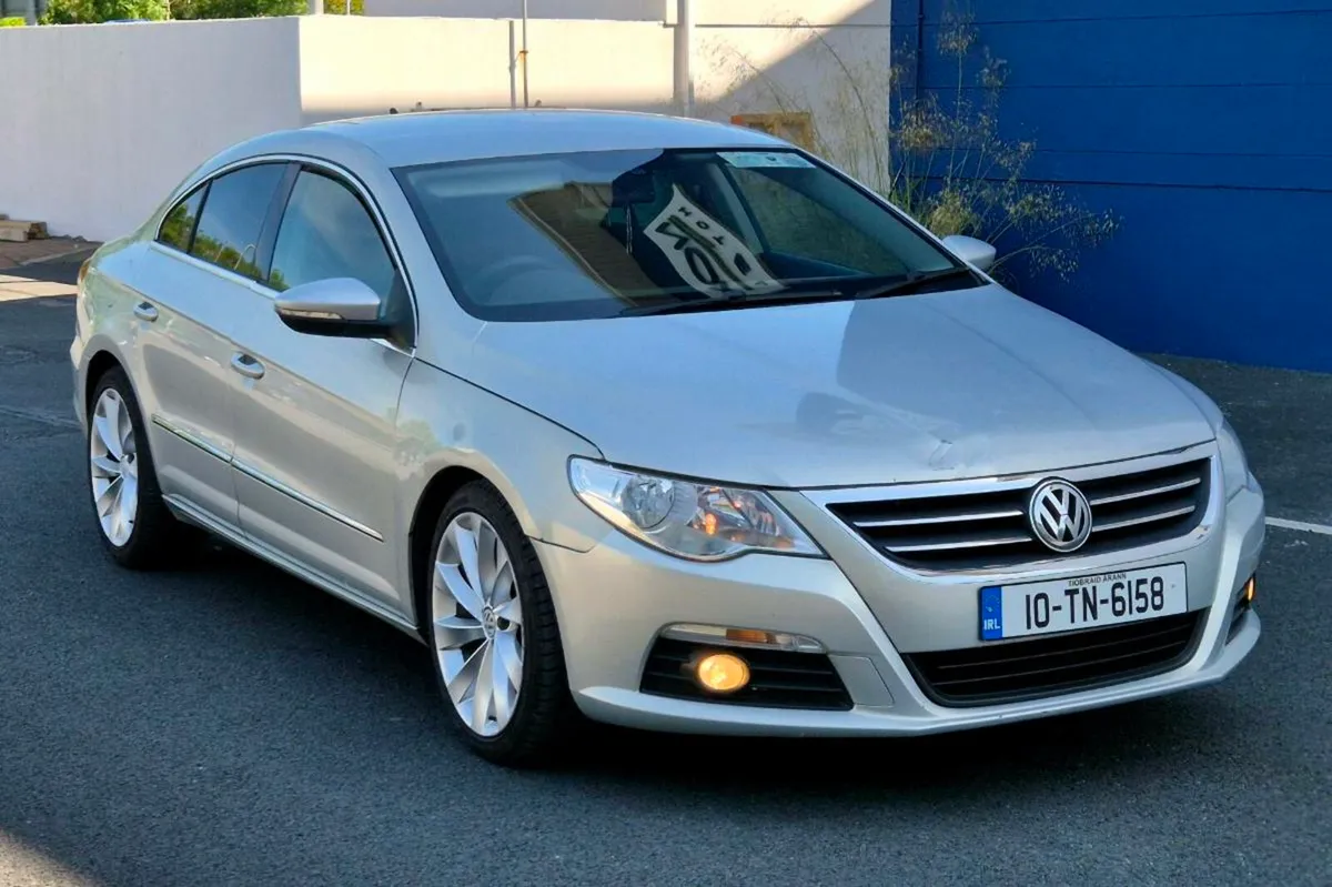 2010 Volkswagen Passat CC - Image 3