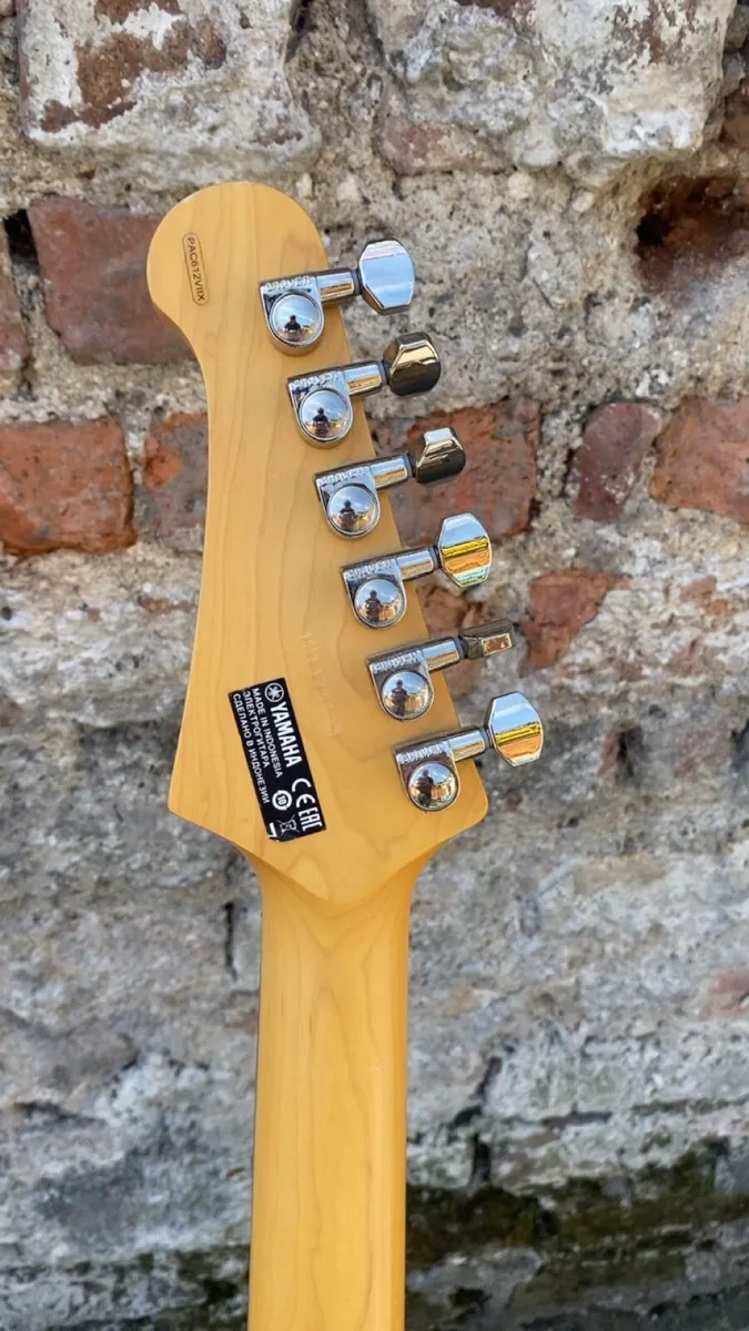 Yamaha pacifica - Image 4