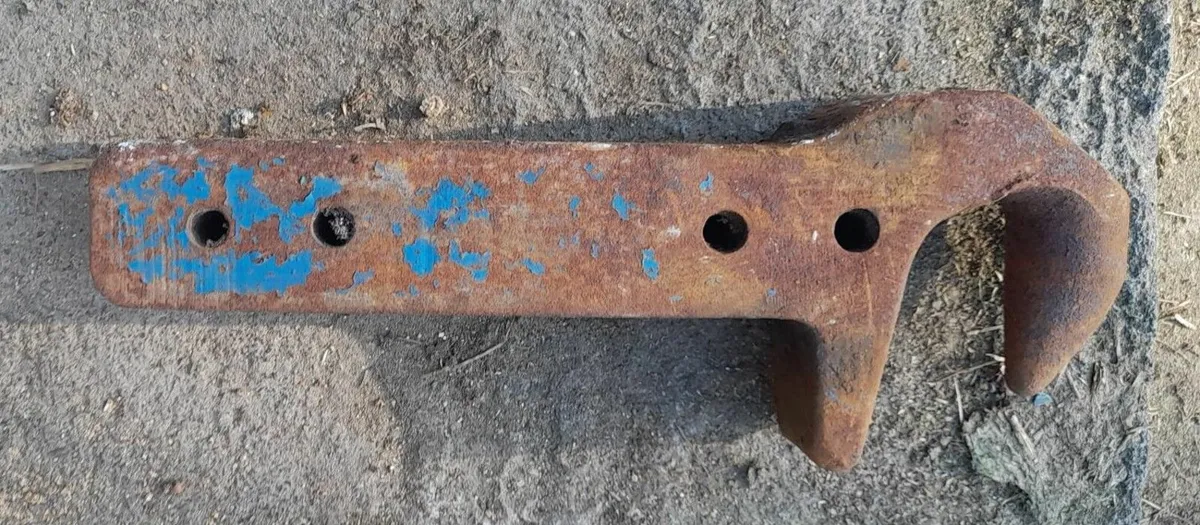 Ford Tractor Weights - Image 3