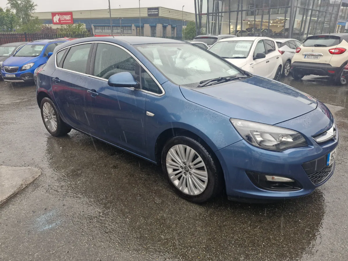 Opel Astra 2015 - Image 3