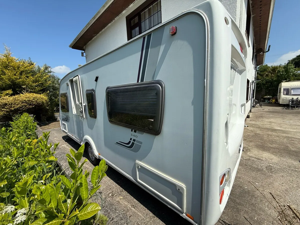 Swift Challenger Caravan - Image 3