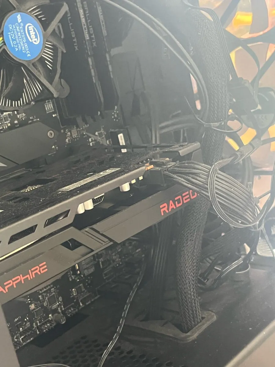 Gaming PC - RX 6600 | i5 10400 | 16GB - Image 3
