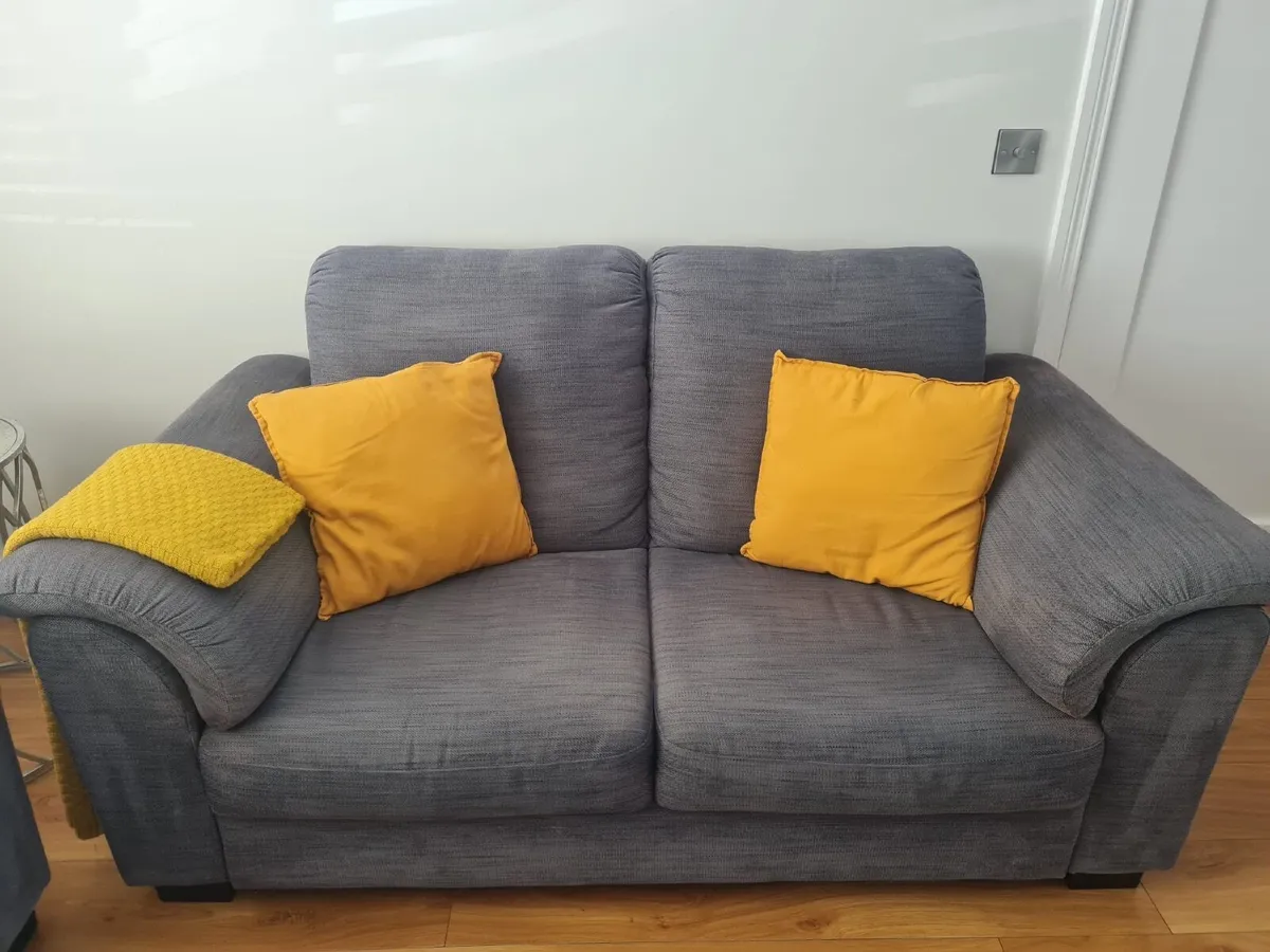 Couch / Sofa - Image 3