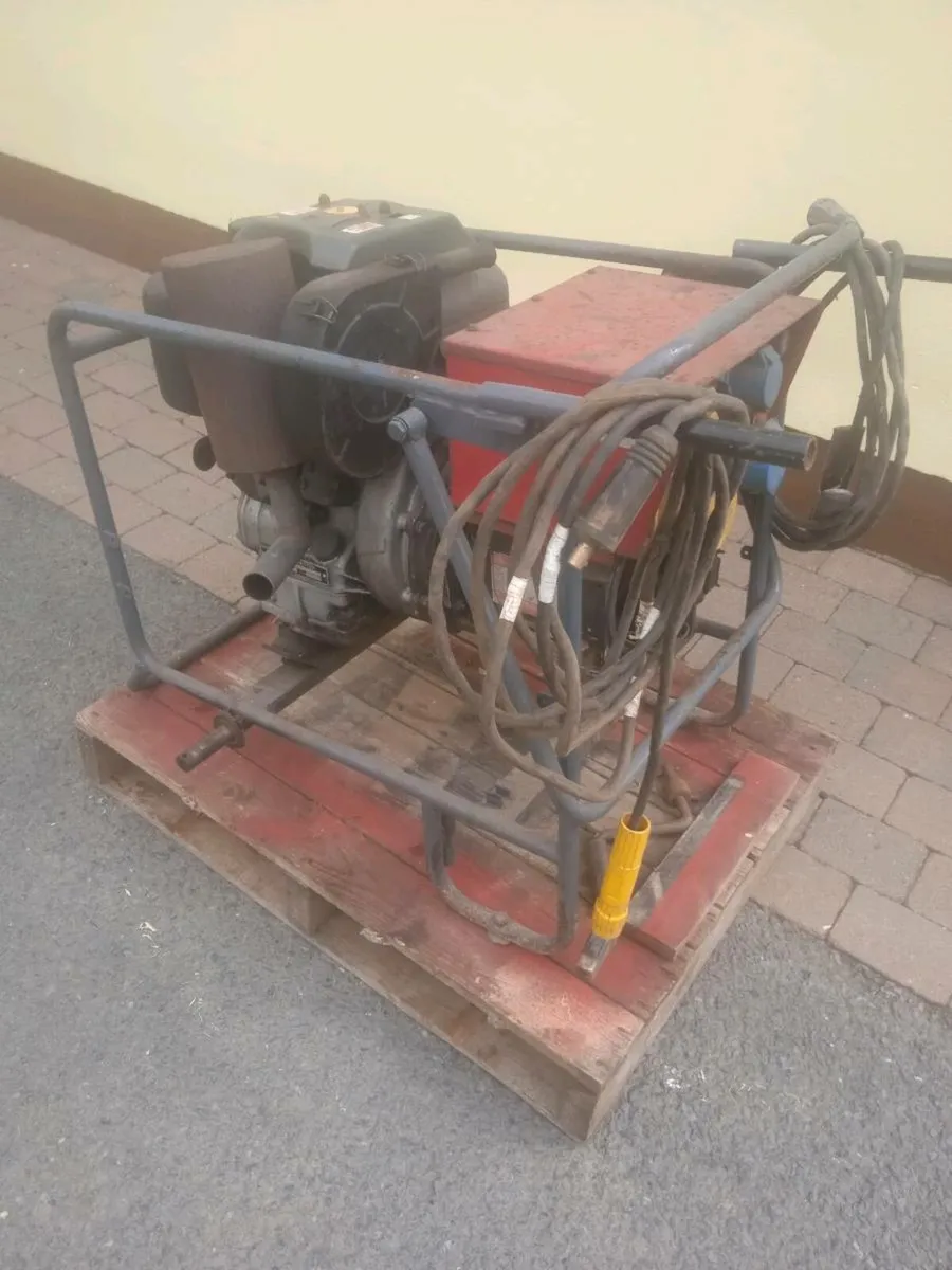 Welder - Image 1