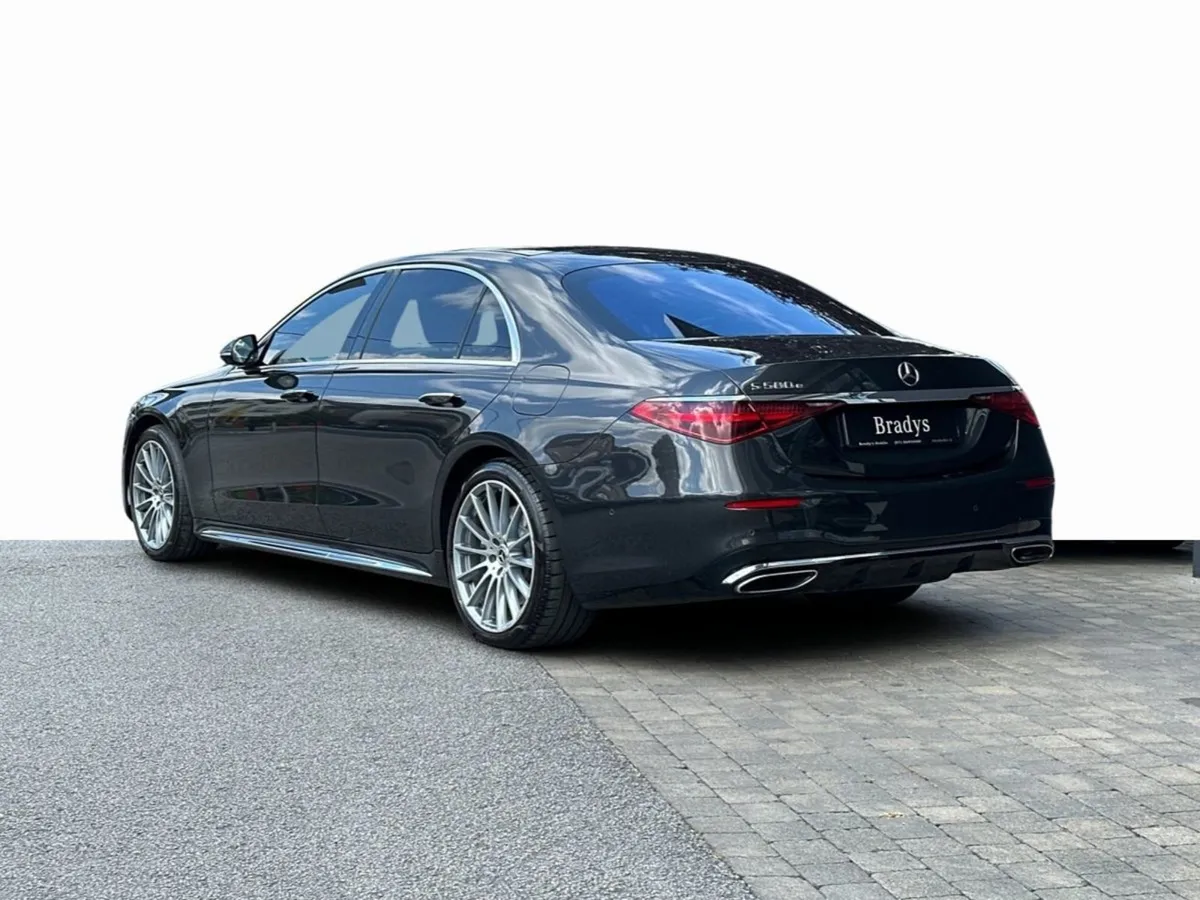 Mercedes-Benz S-Class S580e LWB 4matic AMG Line-- - Image 4