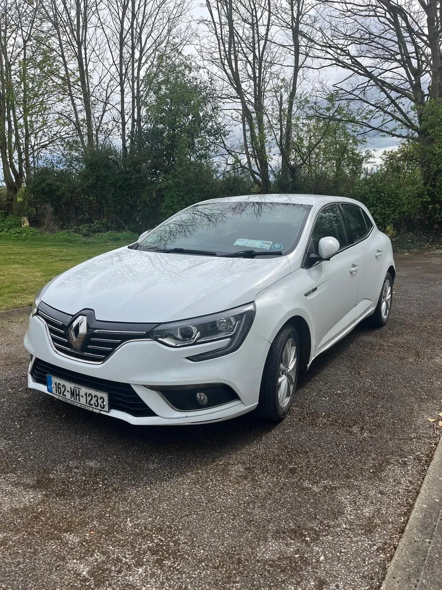 Renault Megane 2016 - Image 1