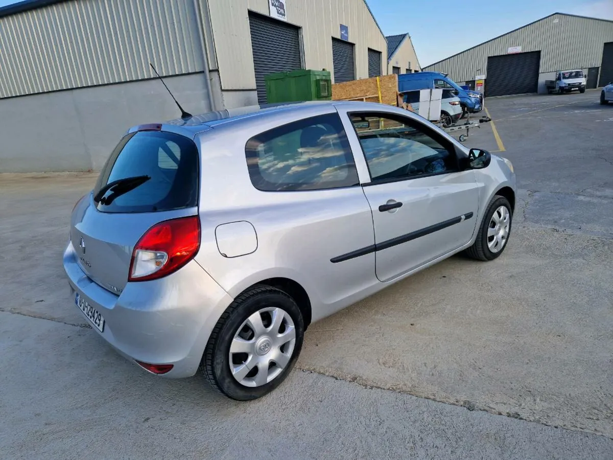 2010 Renault clio 1.2 fresh NCT 07/26 - Image 2
