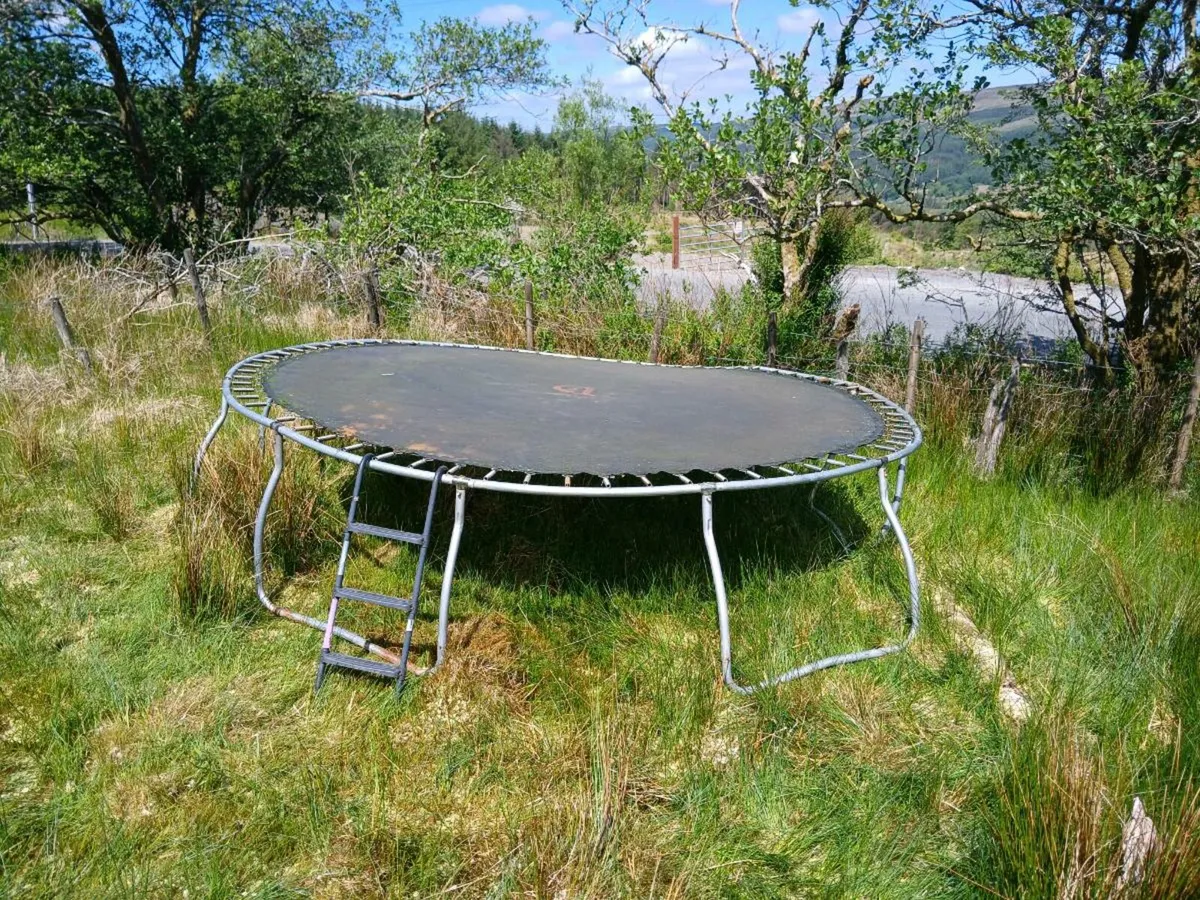 Trampoline 14ft