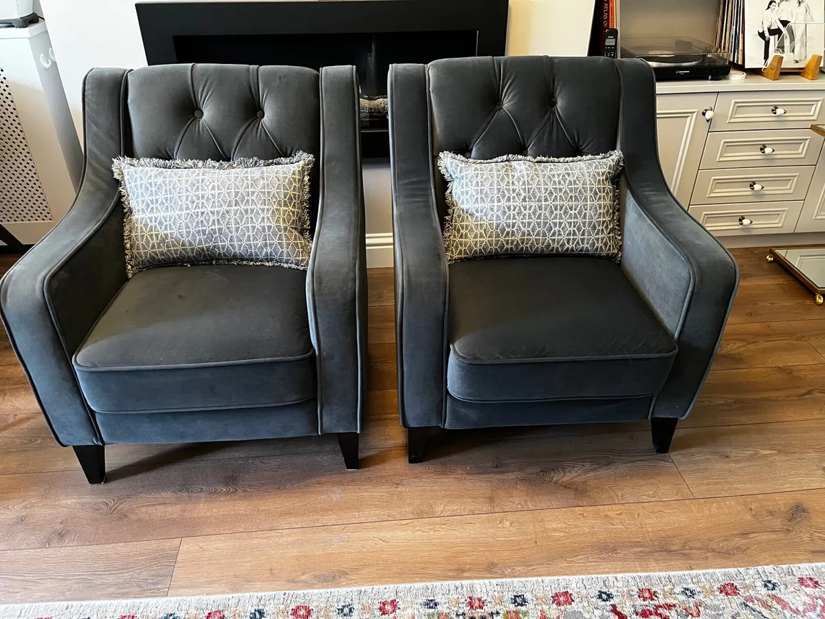 Two armchairs - Image 3